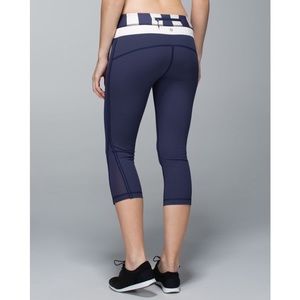 Lululemon Up The Pace Crop